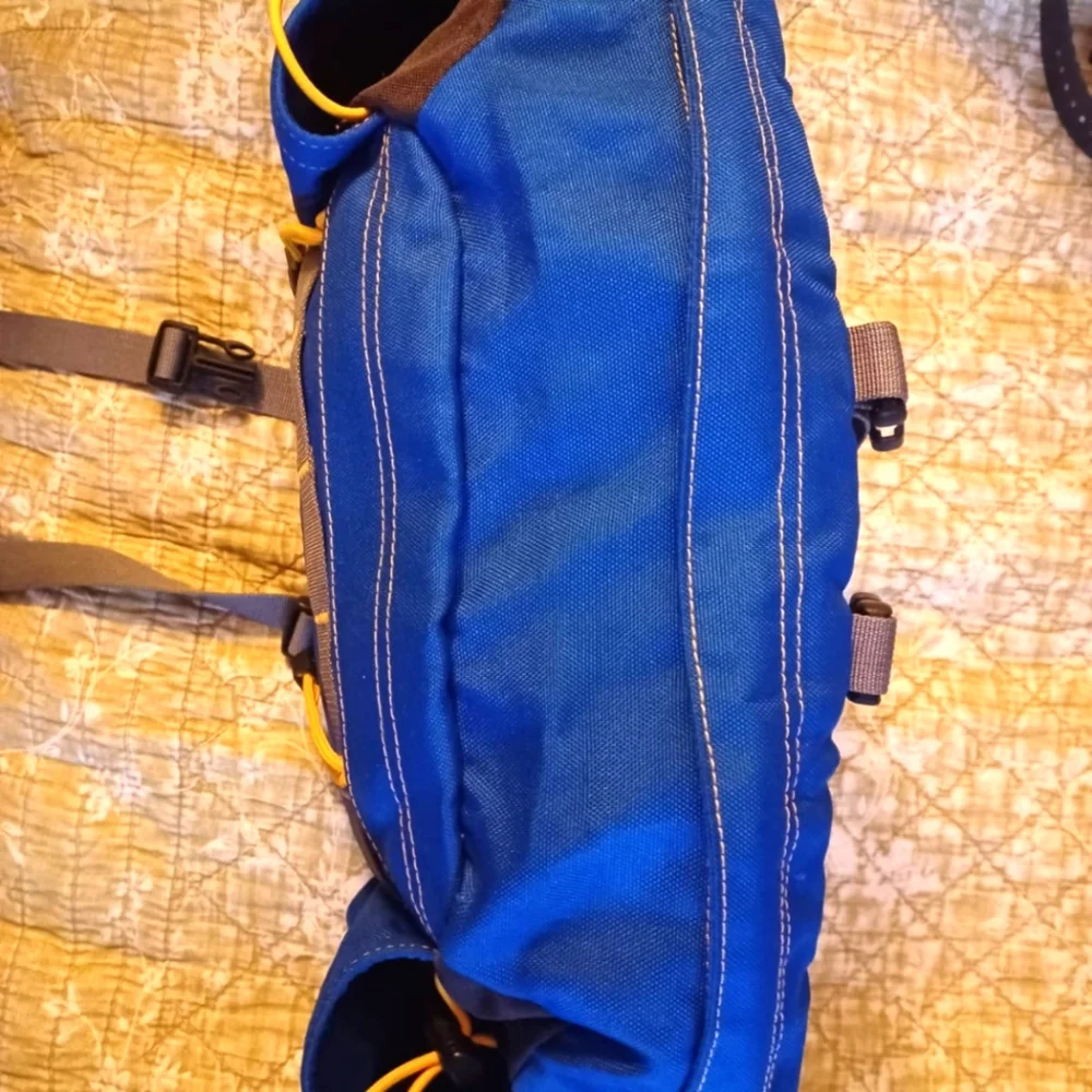 THE NORTHFCE FANNY PACK